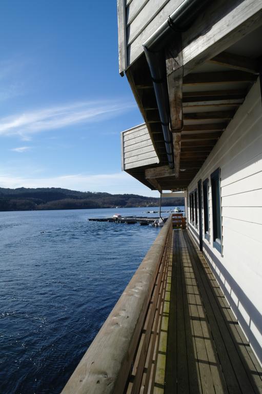 Aparthotel Tysnes Sjo Og Fritid à Uggdal Extérieur photo