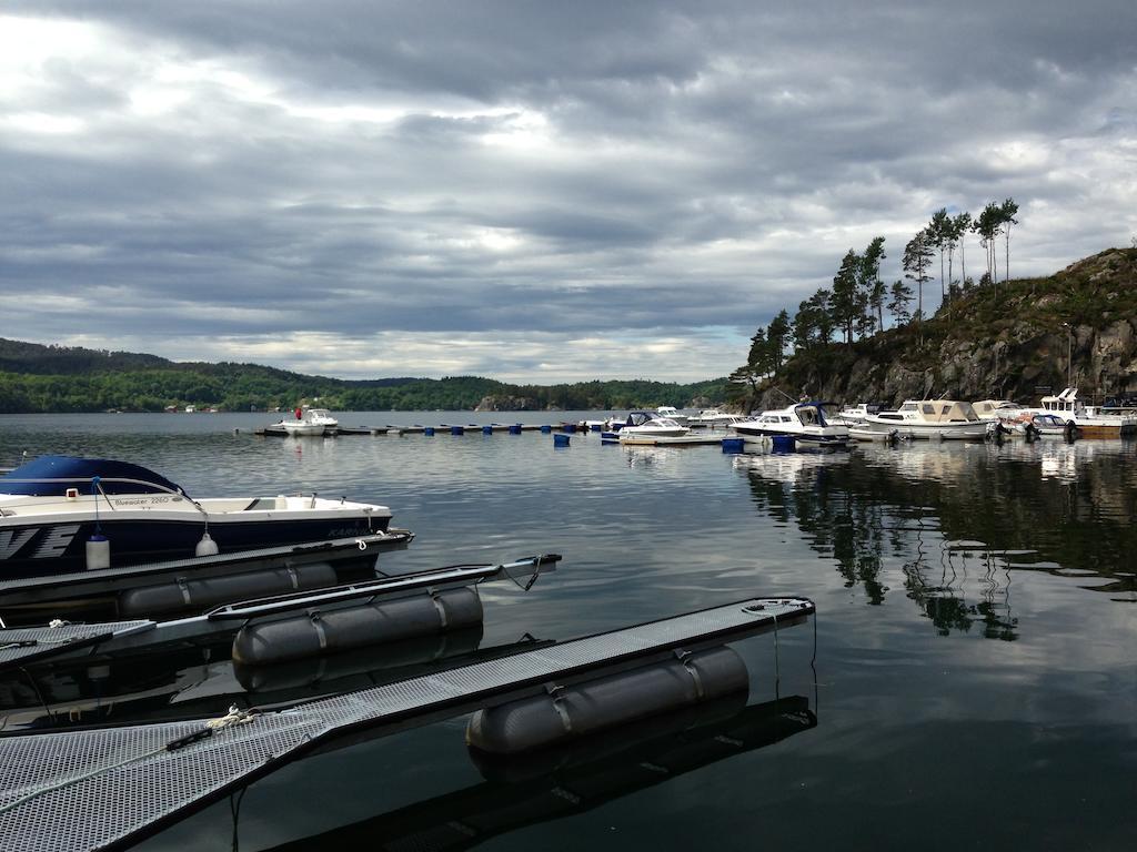 Aparthotel Tysnes Sjo Og Fritid à Uggdal Extérieur photo